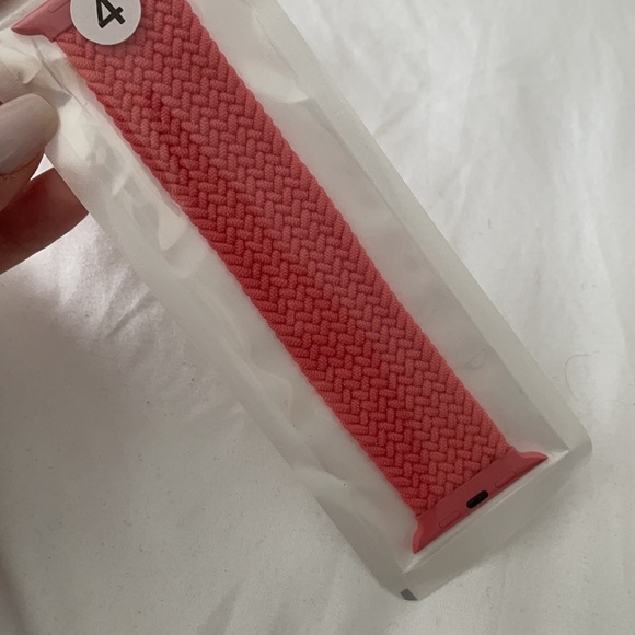 Apple Watch band pink new - Picture 2 of 2